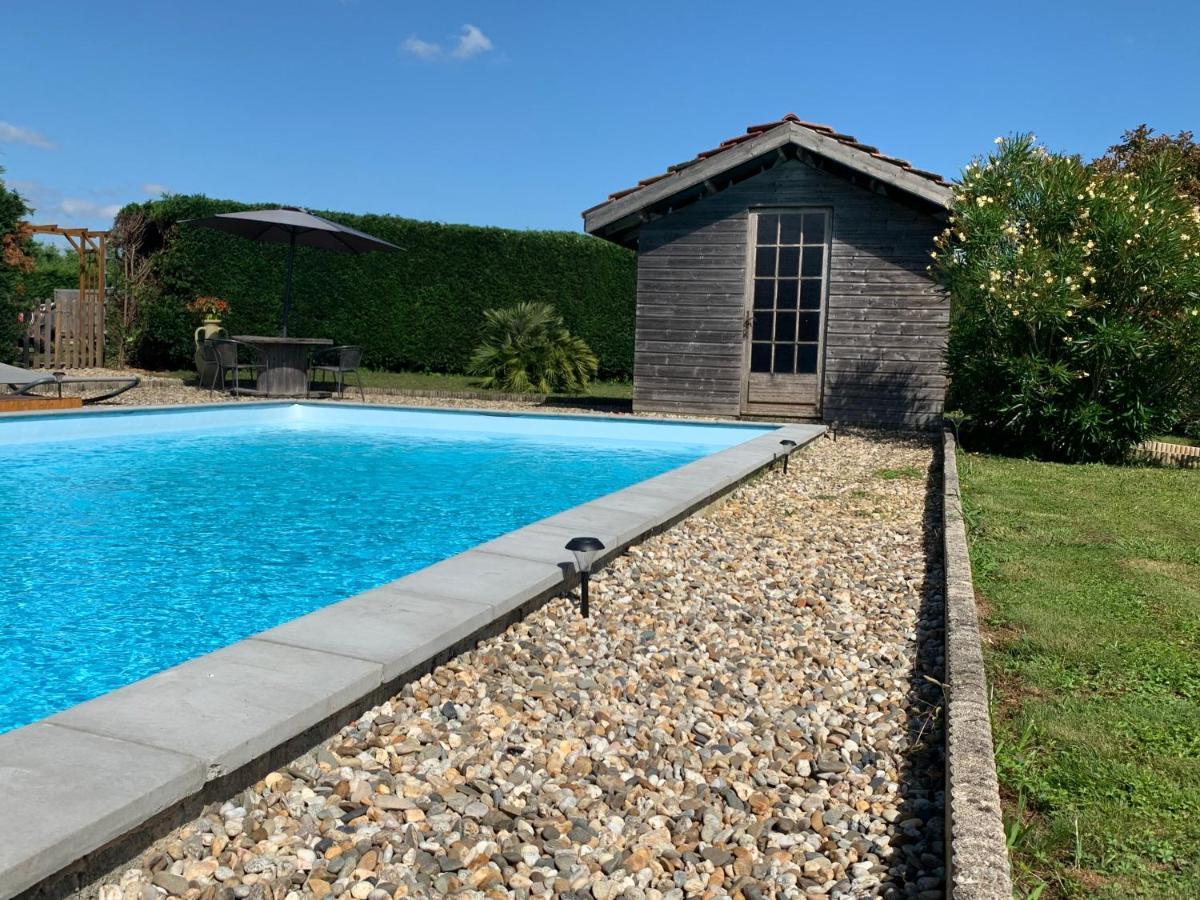 Ferme Equestre Avec Piscine * Castex (Gers)